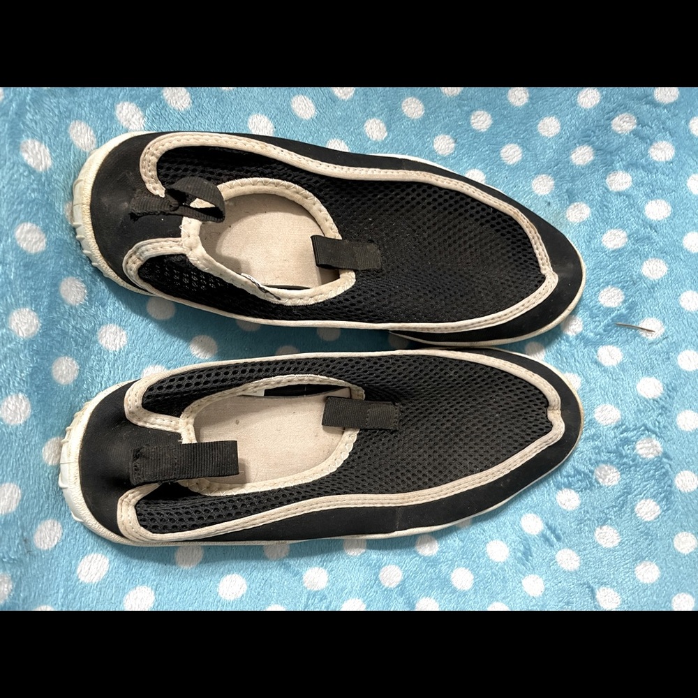 Women’s Water Shoes